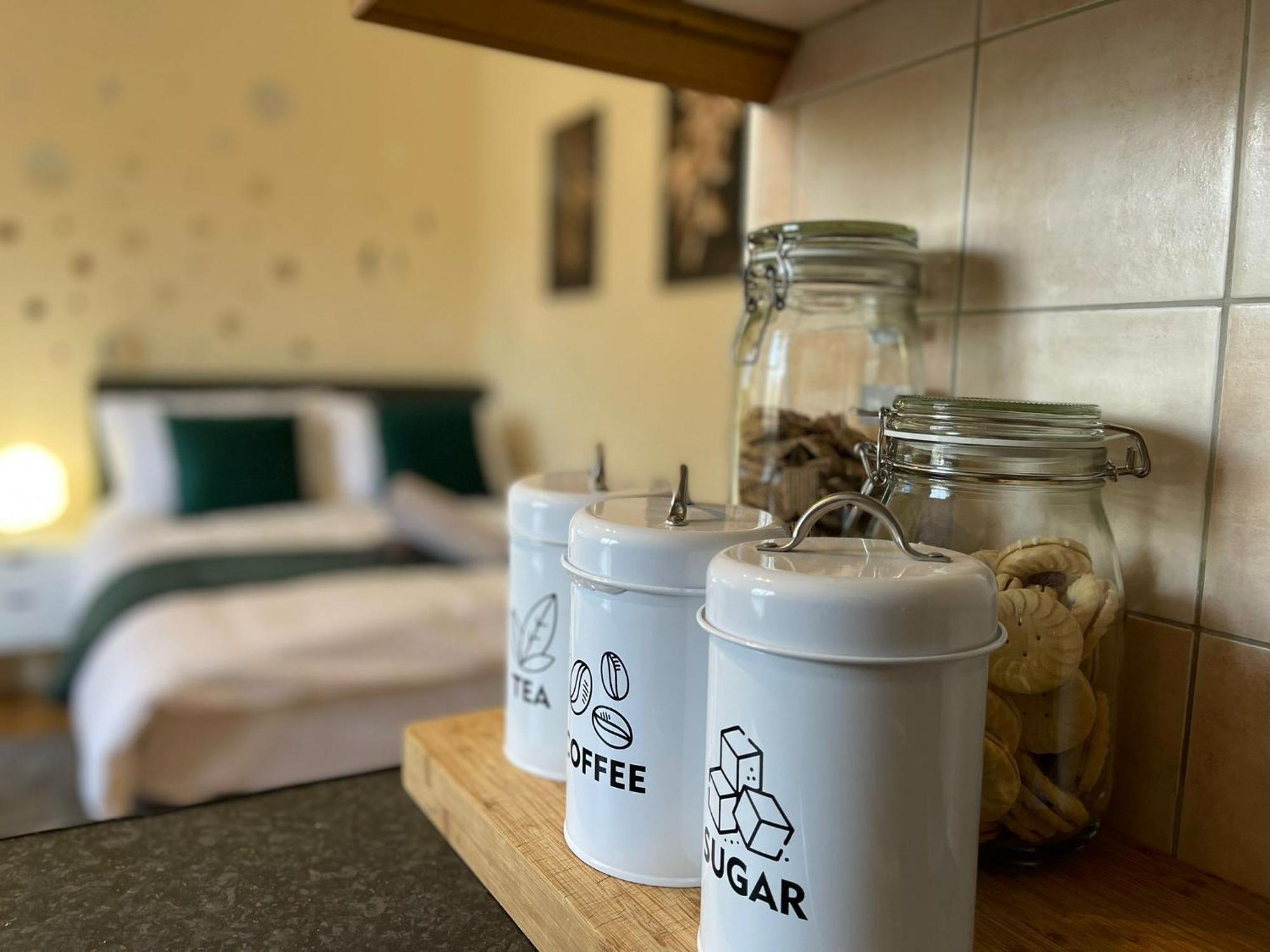 The Islington Hub Apartment London Bagian luar foto
