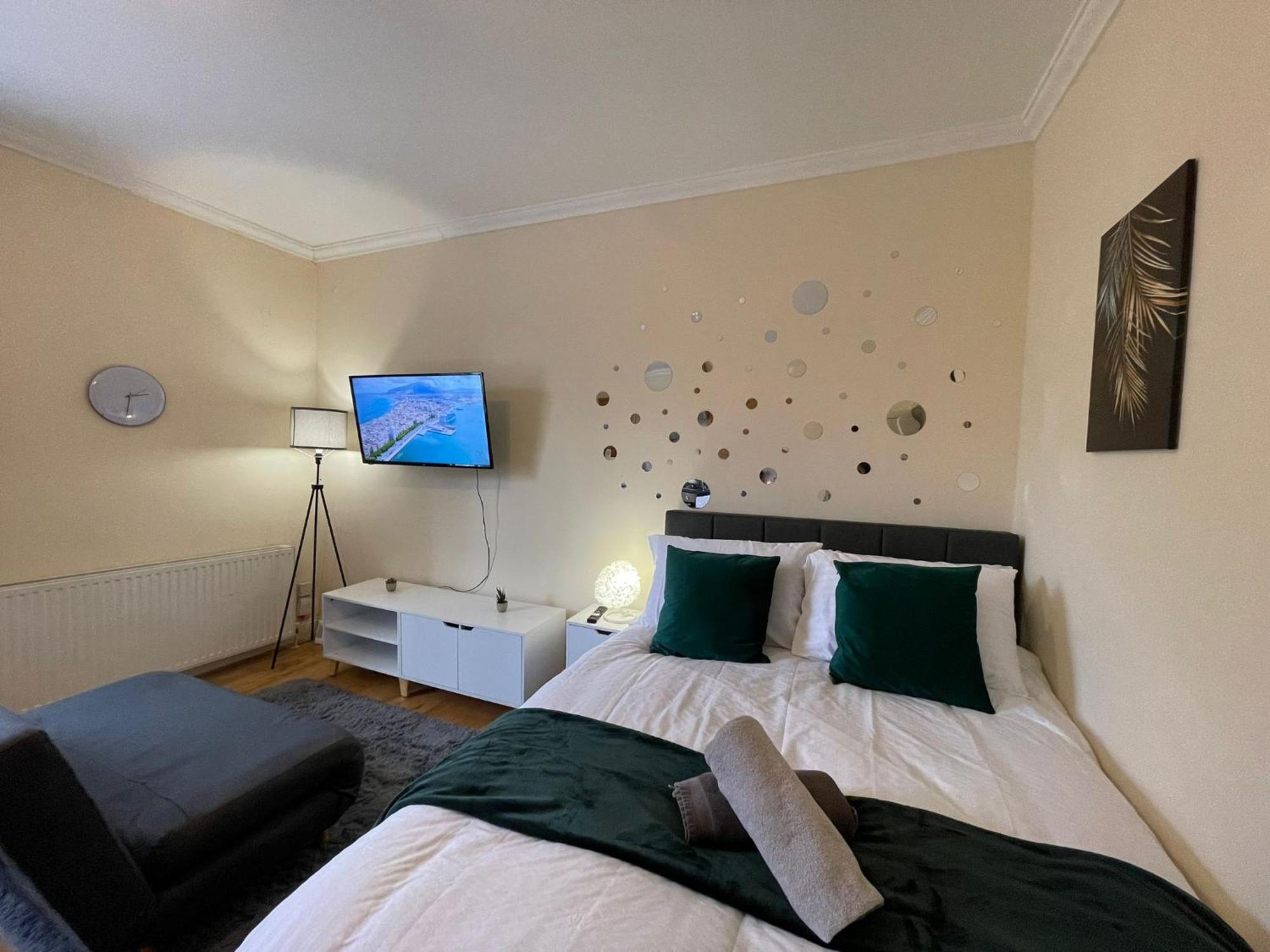 The Islington Hub Apartment London Bagian luar foto